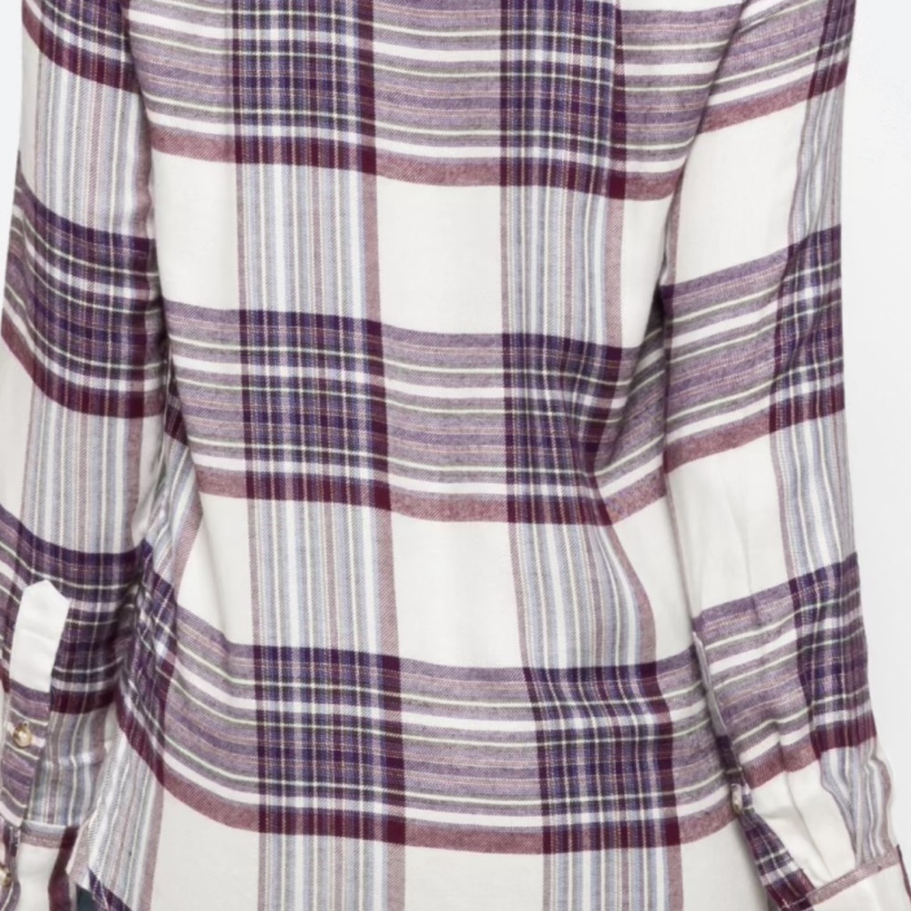 Amara Super Soft Button Up - image 2